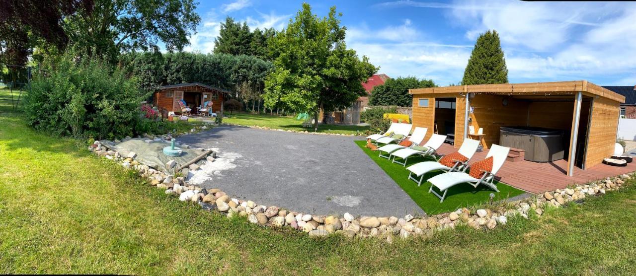 Le Chateau De Frankie Spas-Saunas Grand-Reng 外观 照片