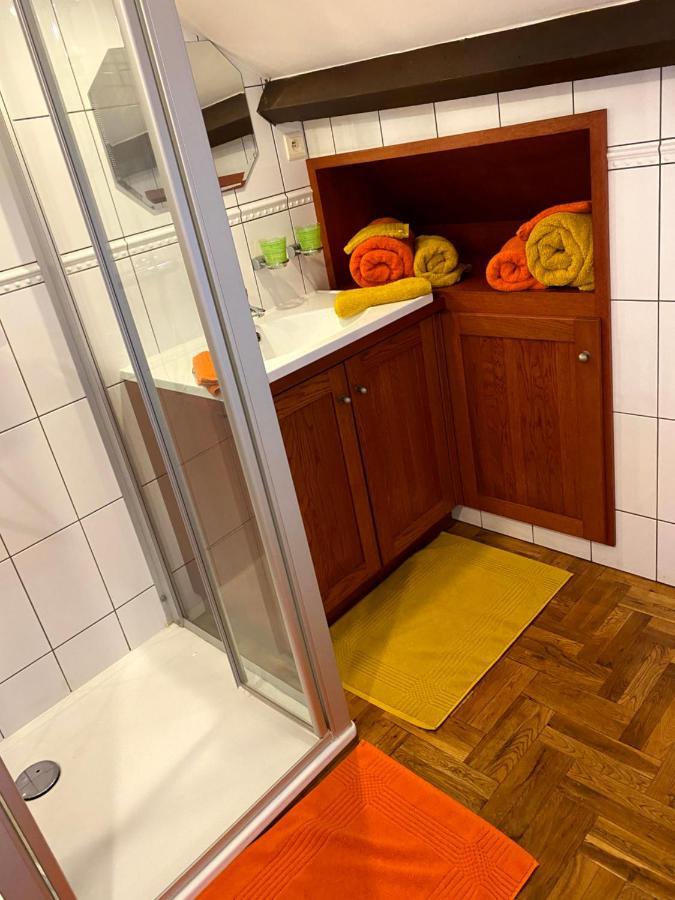 Le Chateau De Frankie Spas-Saunas Grand-Reng 外观 照片